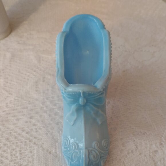 Vintage Fenton blue, satin glass, shoe - Picture 6 of 7